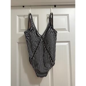 Kona Sol Women's Black & White Striped One Piece Swimsuit MEDIUM